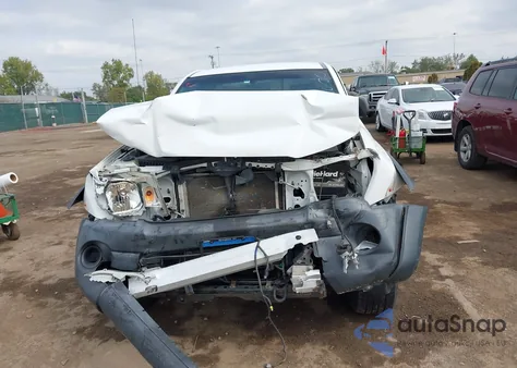 2011 Toyota Tacoma из США, поврежденный, VIN 5TFPX4EN5BX003038